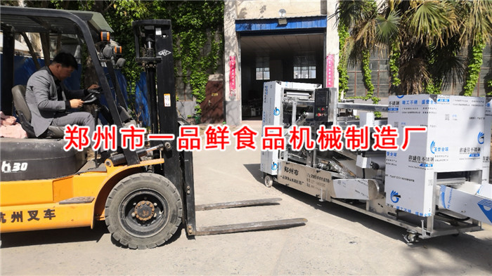 東莞客戶訂購的多功能型流水線發貨啦(圖1) 東莞客戶訂購的多功能型流水線發貨啦(圖1)