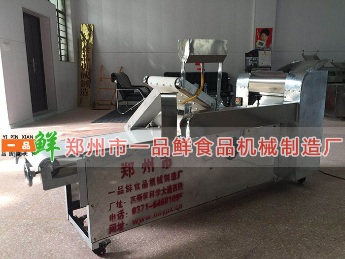 倉庫中的燴面機(jī)HMj-1型升級版 倉庫中的燴面機(jī)HMj-1型升級版