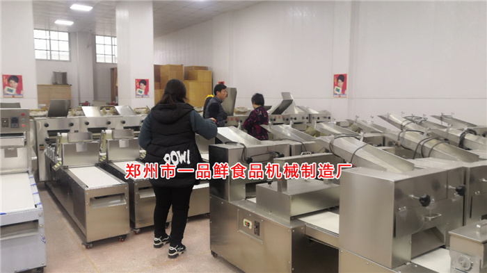 客戶考察批發用燴面機 客戶考察批發用燴面機