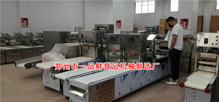 客戶考察面館燴面機(jī) 客戶考察面館燴面機(jī)